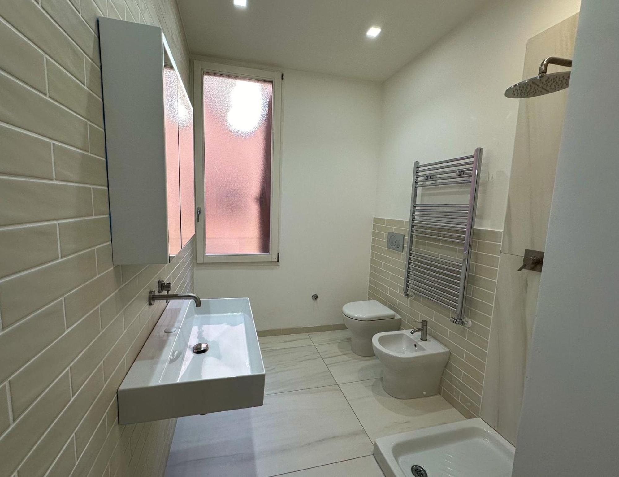 Whouse Large Suite Apartment Indipendenza Bologna Esterno foto